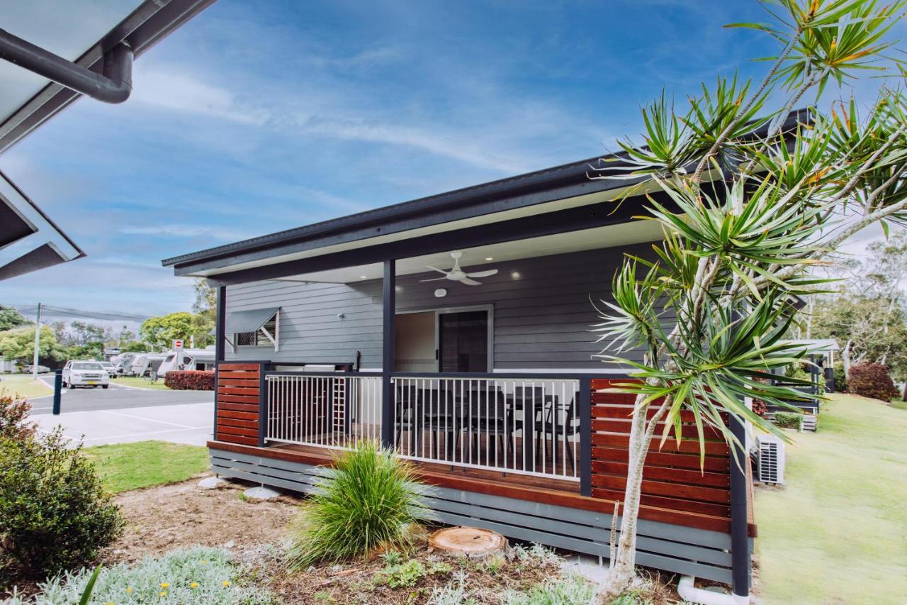 Woolgoolga Lakeside Holiday Park Hotel Exterior foto